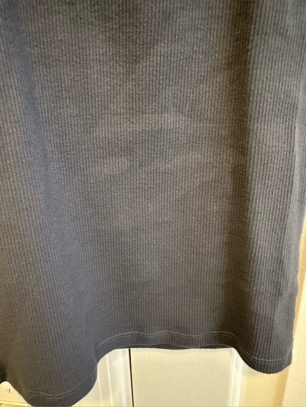 Hollister teen girls dark grey camisole tank top size XSmall - Picture 9 of 15